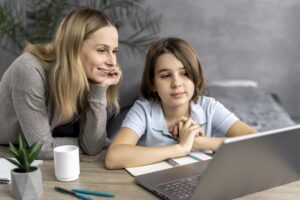 Ar anglų kalbos kursai tinka visai šeimai